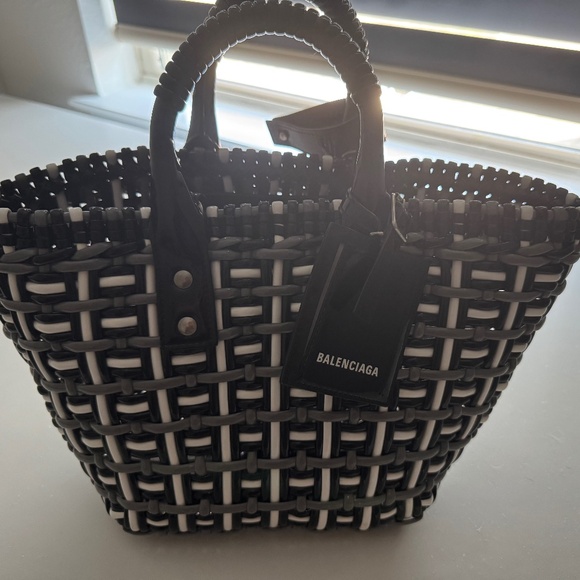 Balenciaga Bistro Basket Bag Small - Picture 1 of 2
